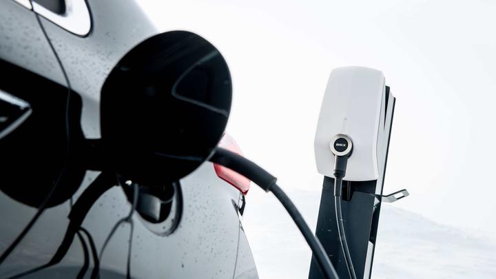 Produktbild EVBox Elvi (Typ 2, 11 kW, 16 A, Fest verdrahtet)
