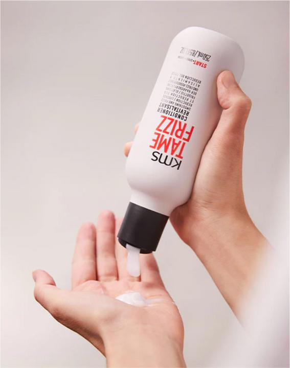 Produktbild KMS California Tame Frizz (250 ml)