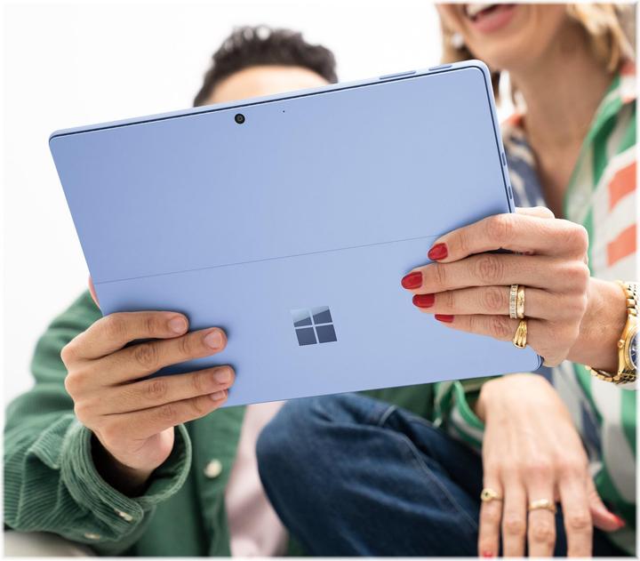 Actual product image Microsoft Surface Pro 9 (13", Intel Core i5-1235U, 8 GB, 256 GB, Without keyboard layout)