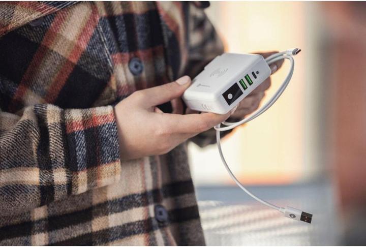 Immagine prodotto Forcell Set da viaggio 4in1 da 15W, caricatore da parete USB-C wireless e power bank da 8000 mAh (8000 mAh, 15 W)