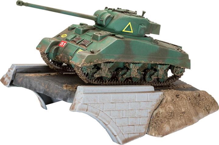 Actual product image Revell First Diorama Set- Sherman Firefly