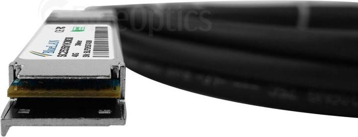 Actual product image BlueLAN 10322. cable length: 5 m, port 1: QSFP, port 2: 4xSFP+