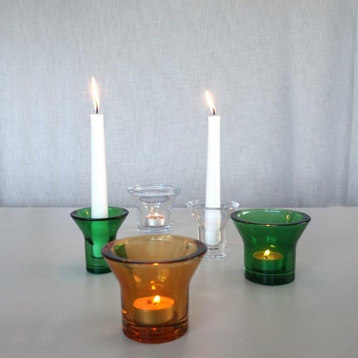 Produktbild Born in Sweden LUMI Kerzenhalter Grün aus Glas, modernes Design, 8cm