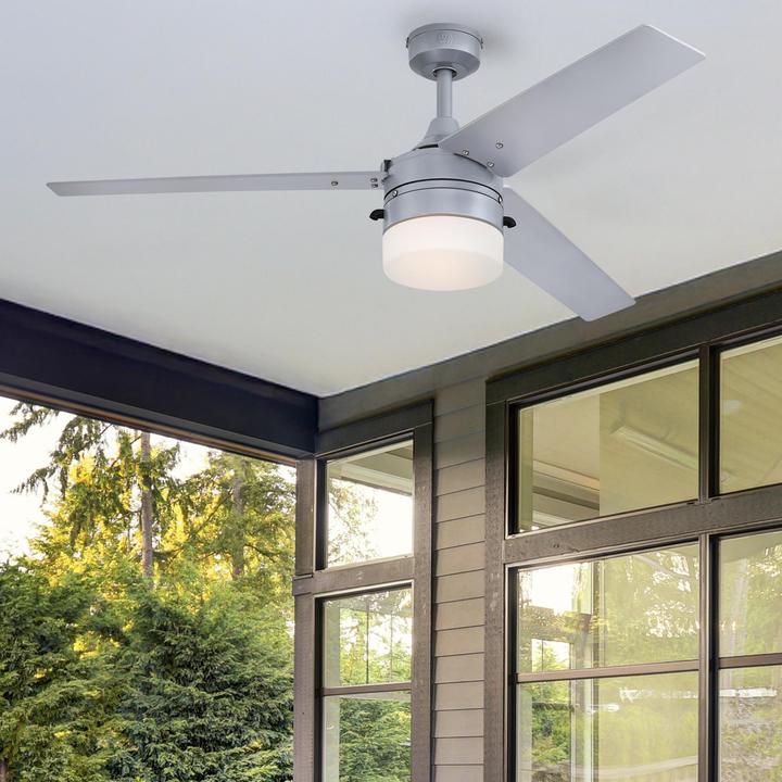 Immagine prodotto Westinghouse Outdoor Deckenventilator Riverton Silber mit Licht (54 dB)