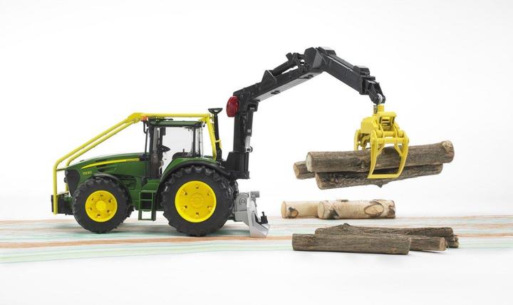 Image du produit Bruder John Deere 7930 Tracteur forestier