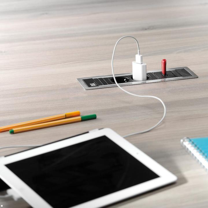 Image du produit Bachmann Power Frame 4x 2x prise de courant 1x USB-Charger A/C 1x CM (916.504) (2x, CEE 7/3)