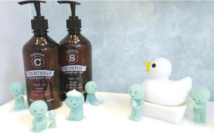 Actual product image Dreams Inc Smiski Bath