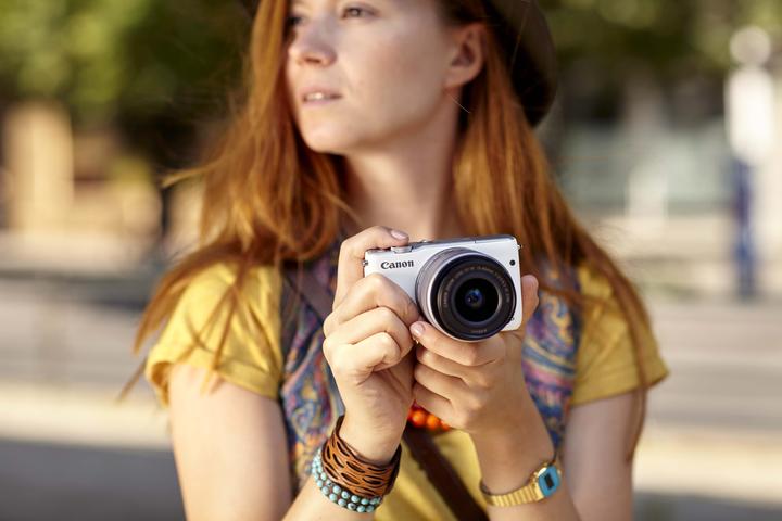 Image du produit Canon Eos M10 Is Stm (18 Mpx, APS-C / DX)