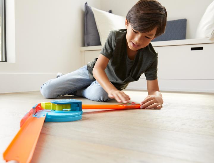 Produktbild Hot Wheels Track Builder Unlimited Kurvenkicker-Set