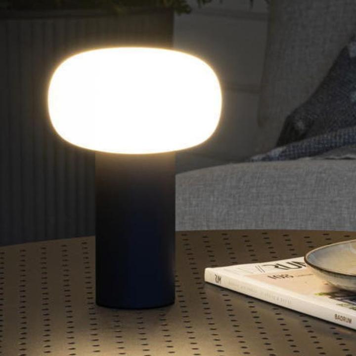 Image du produit Konstsmide Lampe de table USB Antibes, 2.5 W, RGBW, noir (140 lm)
