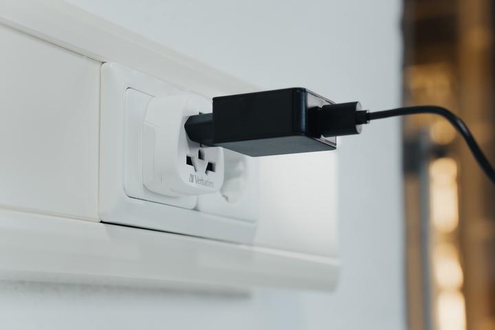 Productafbeelding Verbatim Reisstekker 'Wereld naar Europa