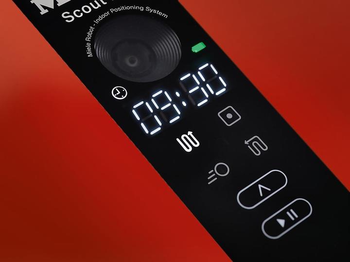 Actual product image Miele Scout RX1