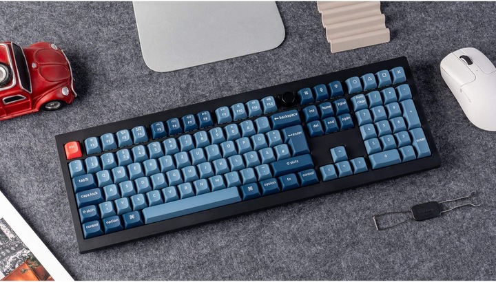 Actual product image Keychron V6 Max (CH, Wireless, Cable)