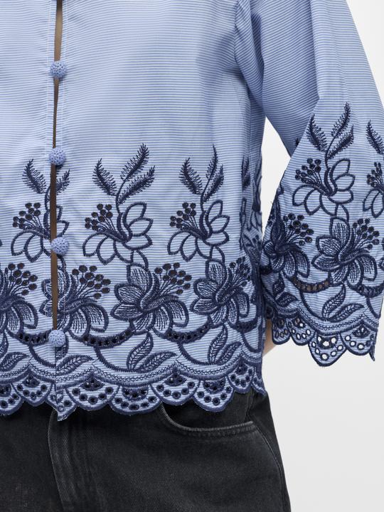 Produktbild Object Bestickte Cropped Bluse (40)