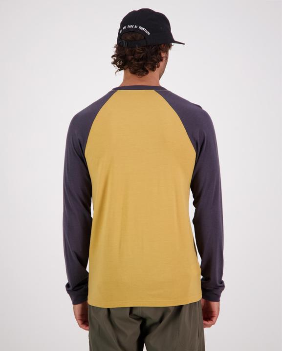 Actual product image Mons Royale Icon Merino Air-Con Raglan (S)