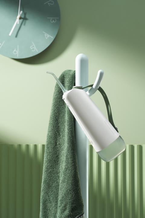 Actual product image Oclean W10