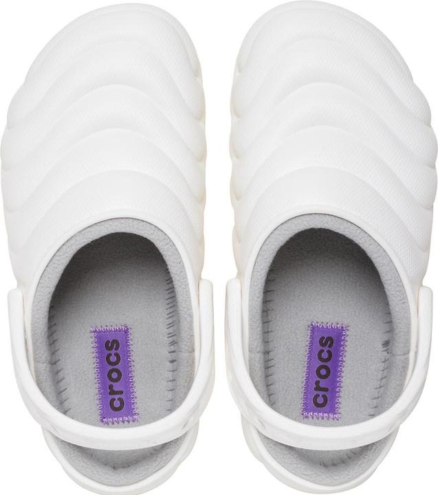Actual product image Crocs Classic Lined Overpuff Clog (37)
