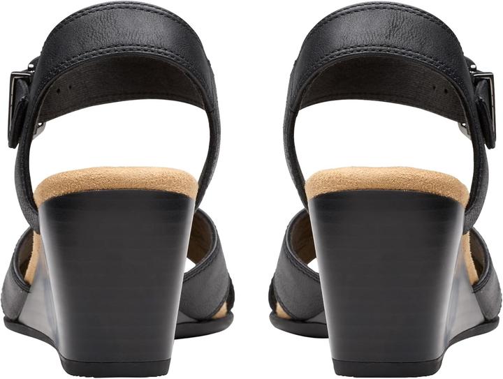 Actual product image Clarks Emmalae Iris Sandal (40)