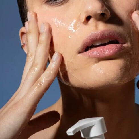 Image du produit Skintegra Melt Milk (Facial Cleanser, 1 unit, Makeup Remover) (Lait nettoyant)