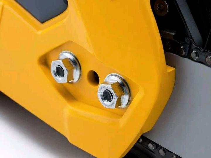 Actual product image Stiga Petrol chain saw CS 545 16" (Petrol chain saw)