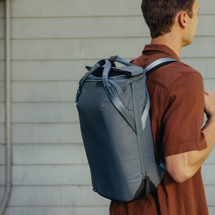 Actual product image Peak Design Everyday Totepack 20L (Photo backpack, 20 l)