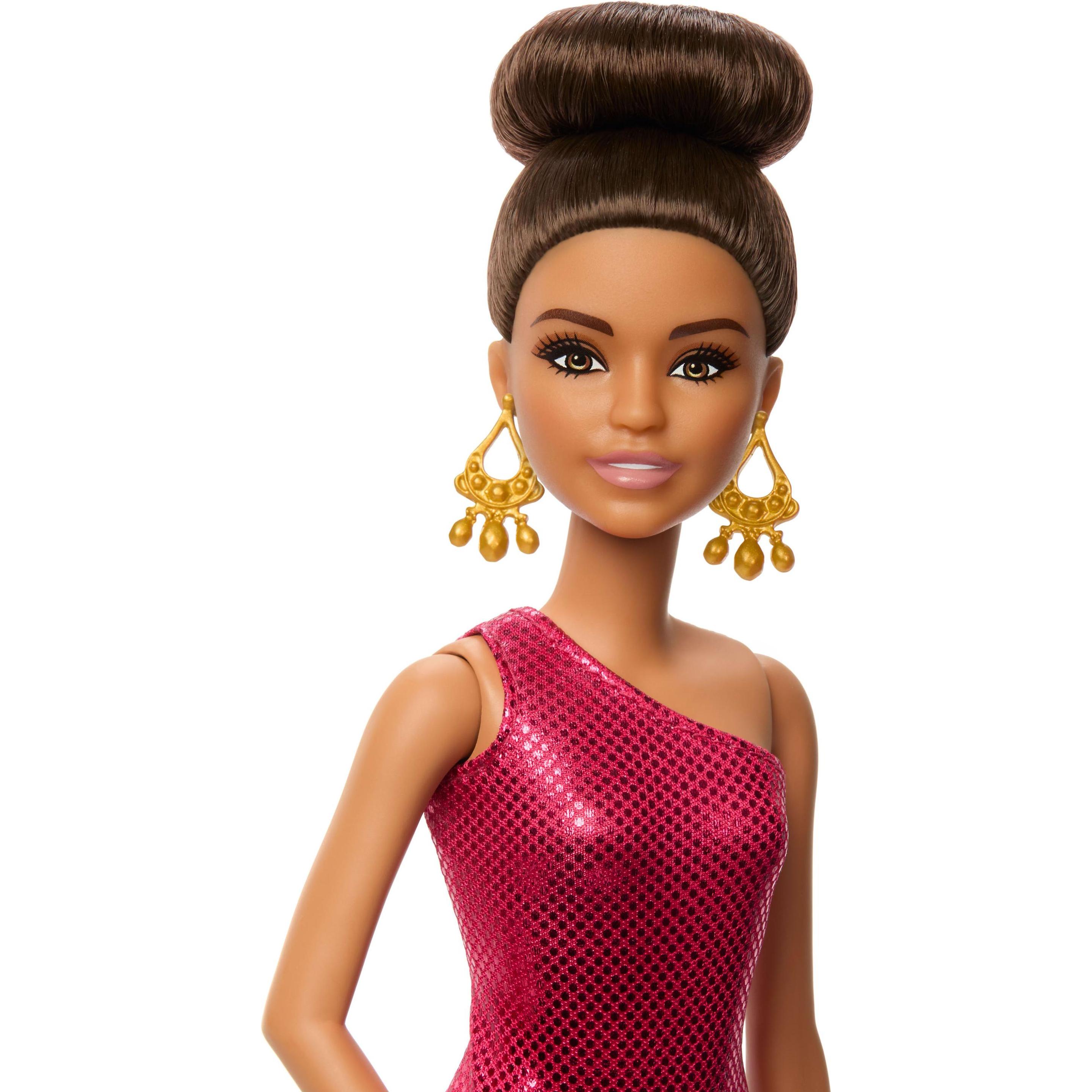 Thumbnail - Barbie Ballroom Dancer