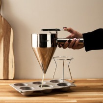 Immagine prodotto Lily Cook Versatore per pasticcini