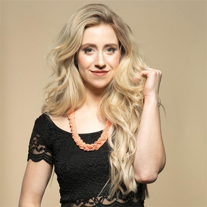 Produktbild Superior Achtergrond Rol Ivorine (nr 33) 1.35m x 11m