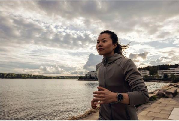Produktbild Suunto 5 Peak (43 mm)