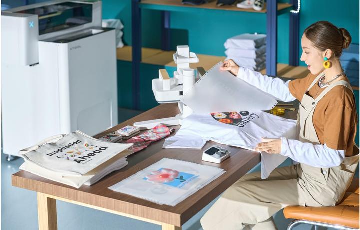 Produktbild XTool X-Tool Textildrucker Stoffdrucker inkl. Ofen – Ready2Use (Thermodirekt)