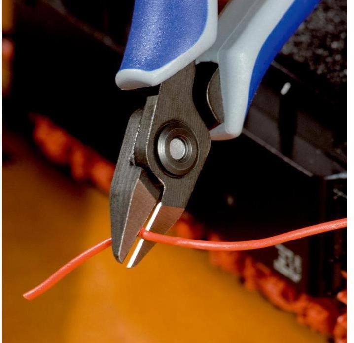 Produktbild Knipex Präzisions-Elektronik-Seitenschneider (125 mm)
