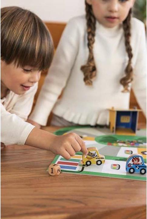 Actual product image Goula First race (Catalan, Dutch, English, French, German, Italian, Portuguese, Spanish, 2 - 4 Players)