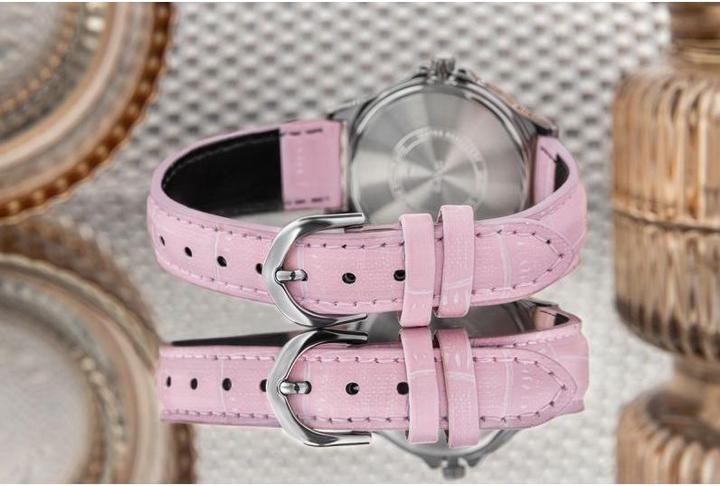 Image du produit Casio LTP-V300L-4A (Montre analogique, 32 mm)