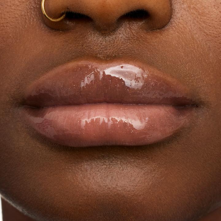 Immagine prodotto essence lucidalabbra volume extreme shine (102 Sogni d'oro)