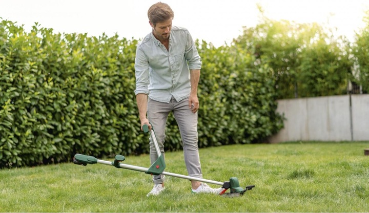 Actual product image Bosch Home & Garden Universal GrassCut (Trim line)