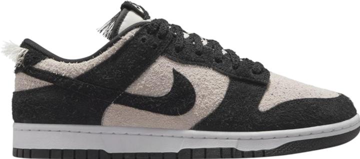 Image du produit Nike Dunk Low Retro SE Panda-Monium White Black Suede (42)