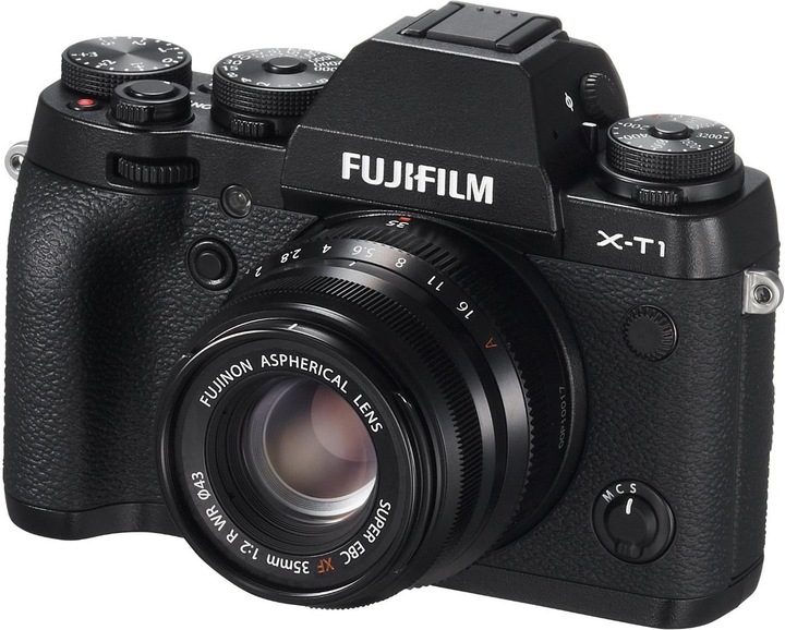 Actual product image Fujifilm Fujinon XF 35mm f/2 R WR (Fujifilm Fujinon XF, APS-C / DX)