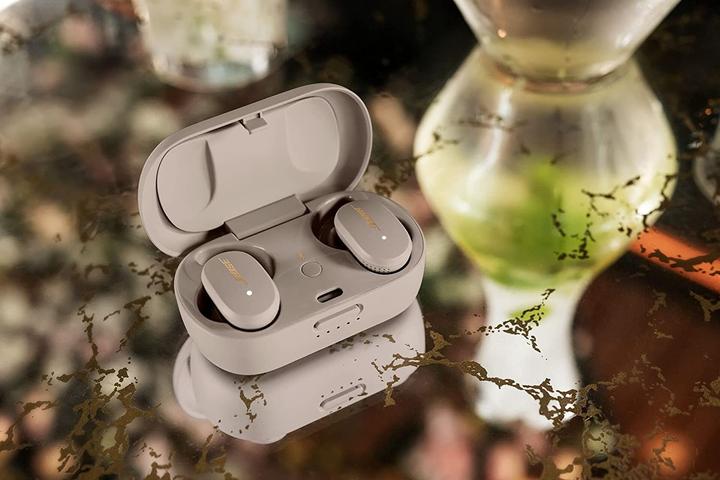 Actual product image Bose QuietComfort (ANC, 6 h, Wireless)
