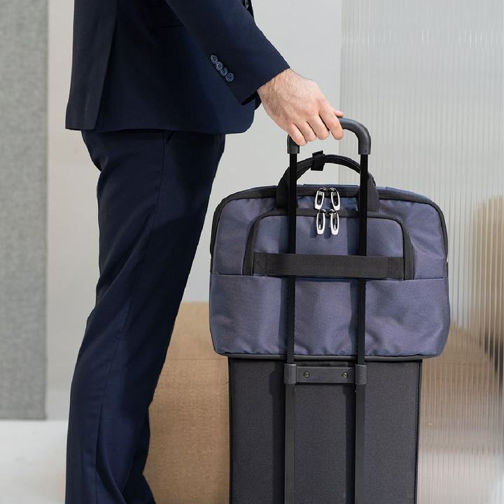 Actual product image Intempo Job - Slim briefcase (14")
