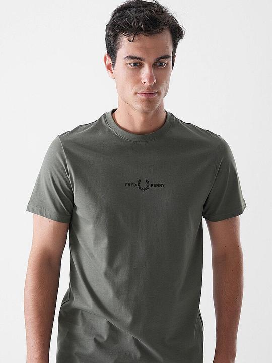 Actual product image Fred Perry M4580 (S)