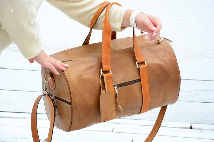 Produktbild Only-Bags.Store Hellbraune Reisetasche aus Leder, Reisetasche, Wochenendtasche im Vintage-Look