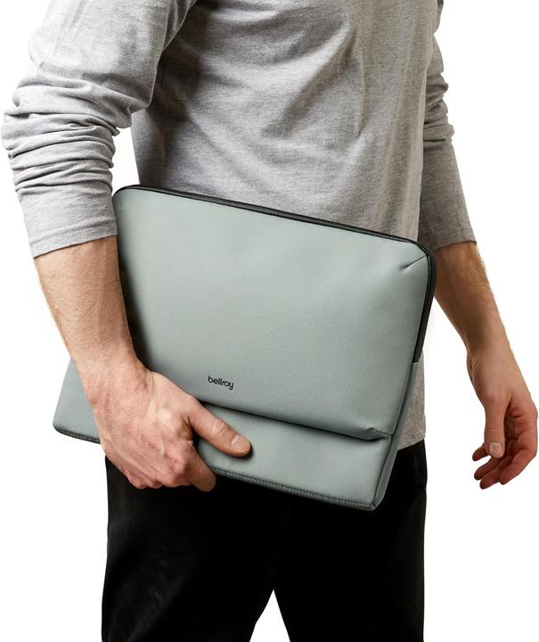 Actual product image Bellroy Laptoptasche (16")