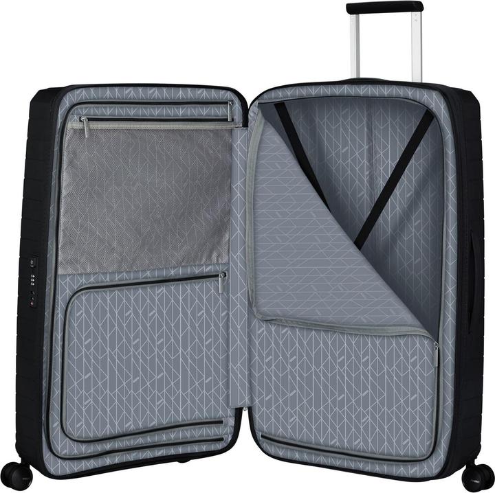 Actual product image American Tourister Fastforward Spinner (108 l)