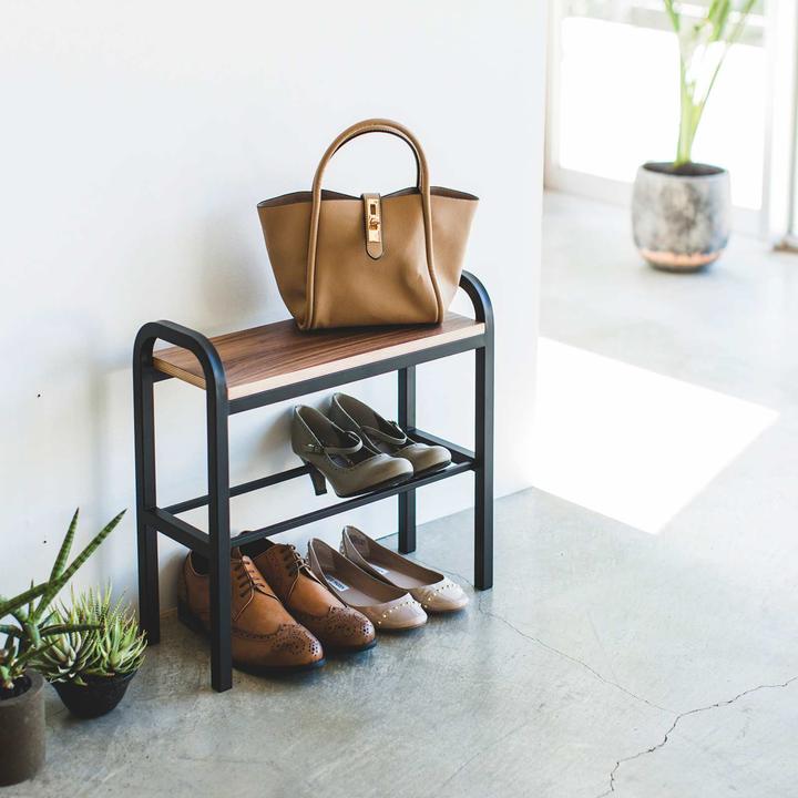 Produktbild Yamazaki -Schuhregal mit Holzbrett - Turm - Schwarz (4788)