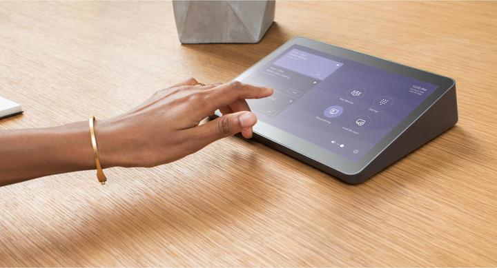 Actual product image Logitech Teams TAP Large Room 4K 60 fps