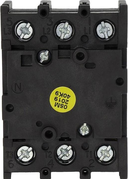 Immagine prodotto Eaton ON-OFF switch, 3-pole, 32 A, flush mount