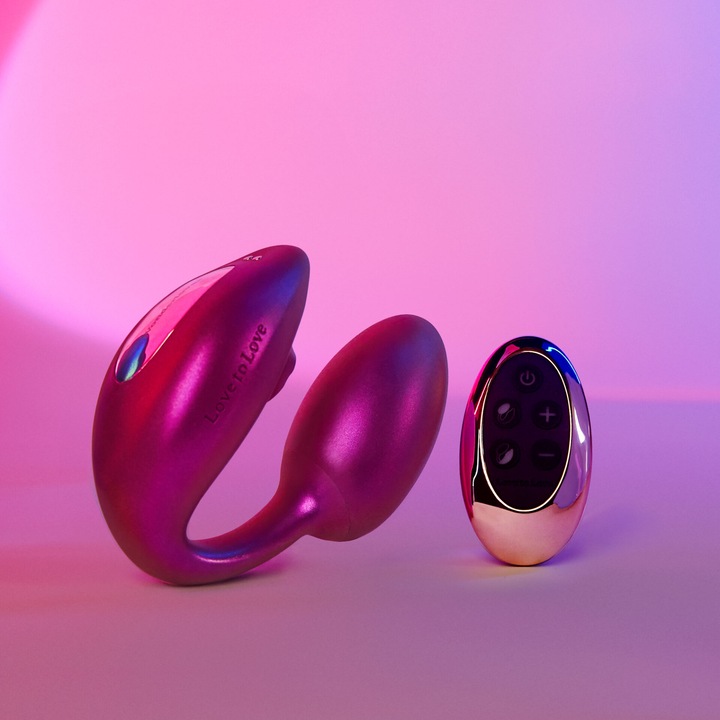 Actual product image Love to Love Wonderlover Iridescent