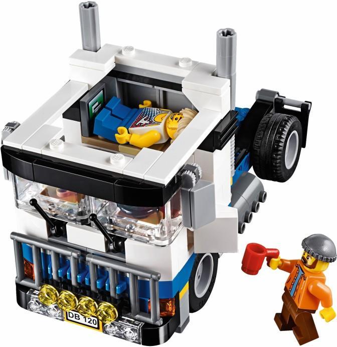 Produktbild LEGO Jahrmarkt-Fahrgeschäft (10244, LEGO Creator Expert)