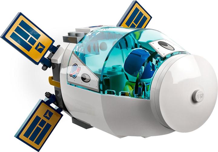 Actual product image LEGO Lunar Space Station (60349, LEGO City)