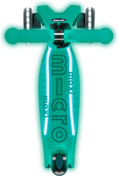 Actual product image Micro Scooter Maxi Deluxe Glow LED Plus Jelly Green